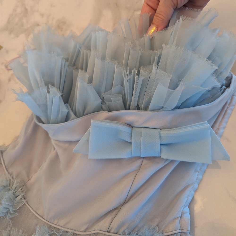 The prettiest baby blue 1950's ruffled prom dress! Vintage, size 0